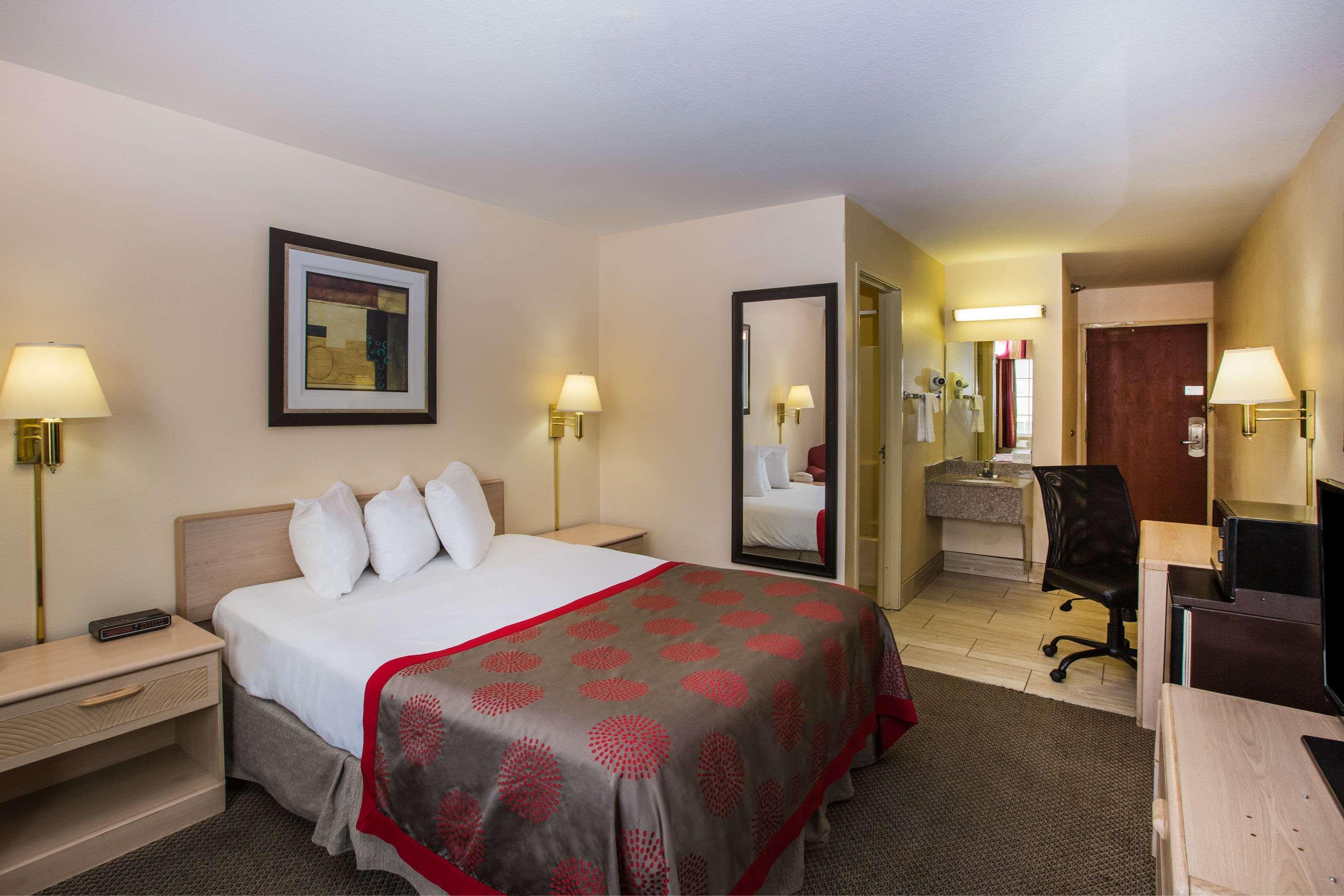 Ramada By Wyndham Sioux Falls Kültér fotó