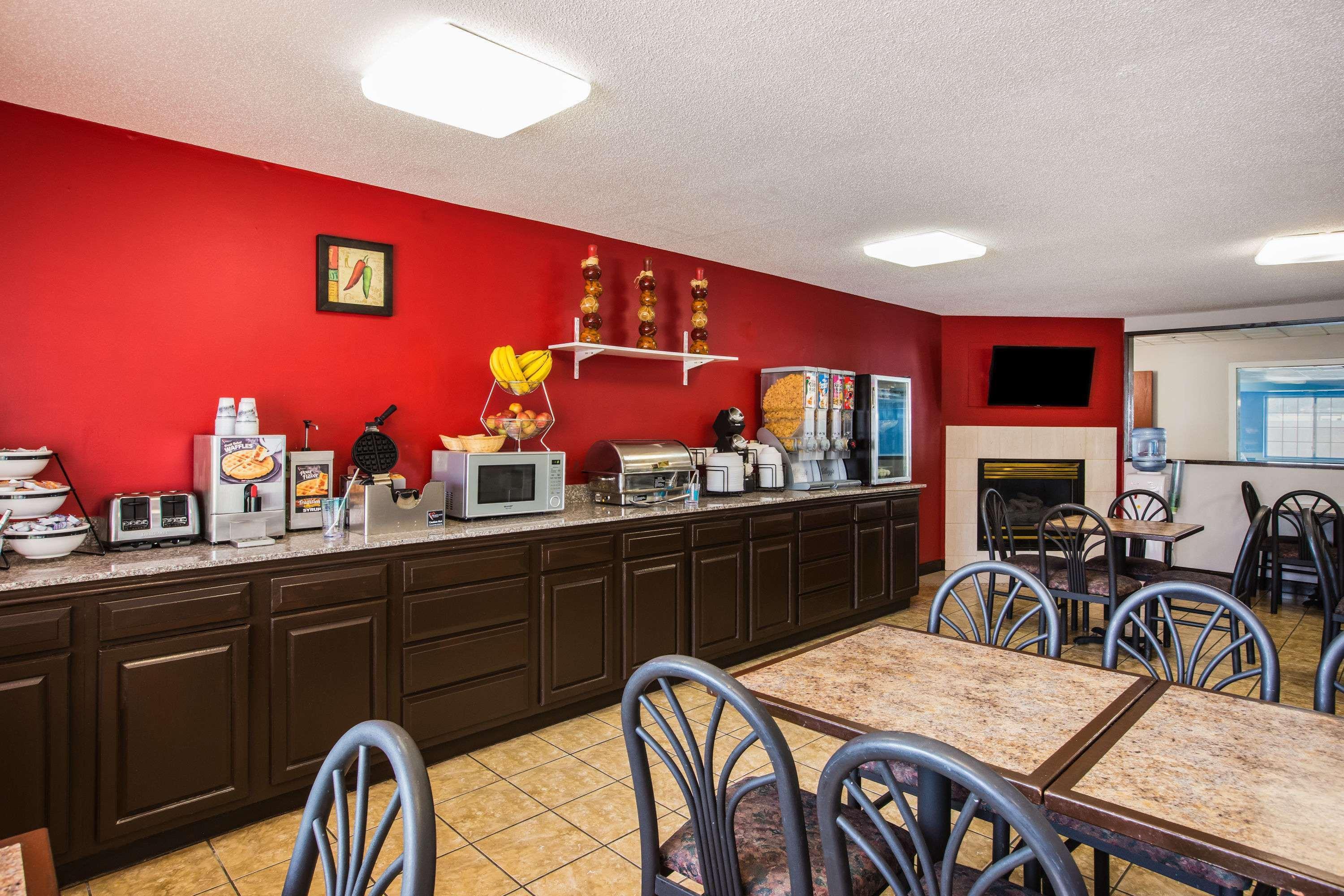 Ramada By Wyndham Sioux Falls Kültér fotó